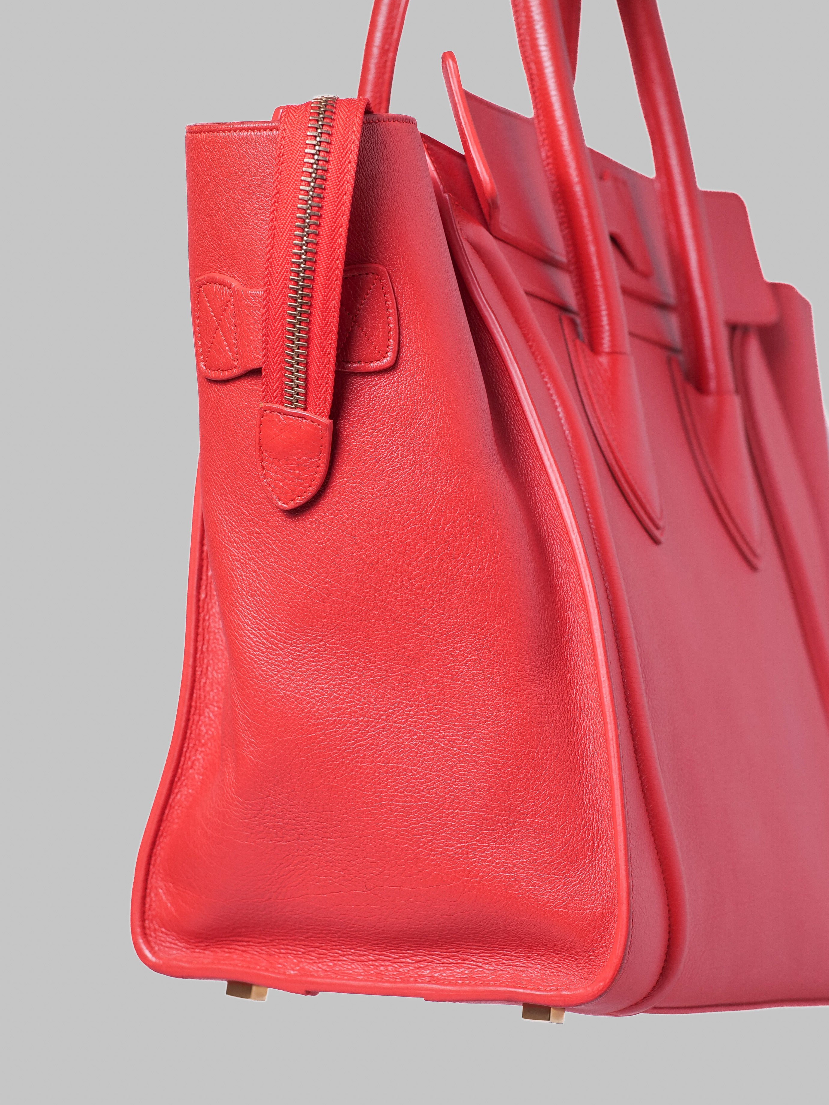 Bolsa Celine Luggage Micro de Cuero Rojo