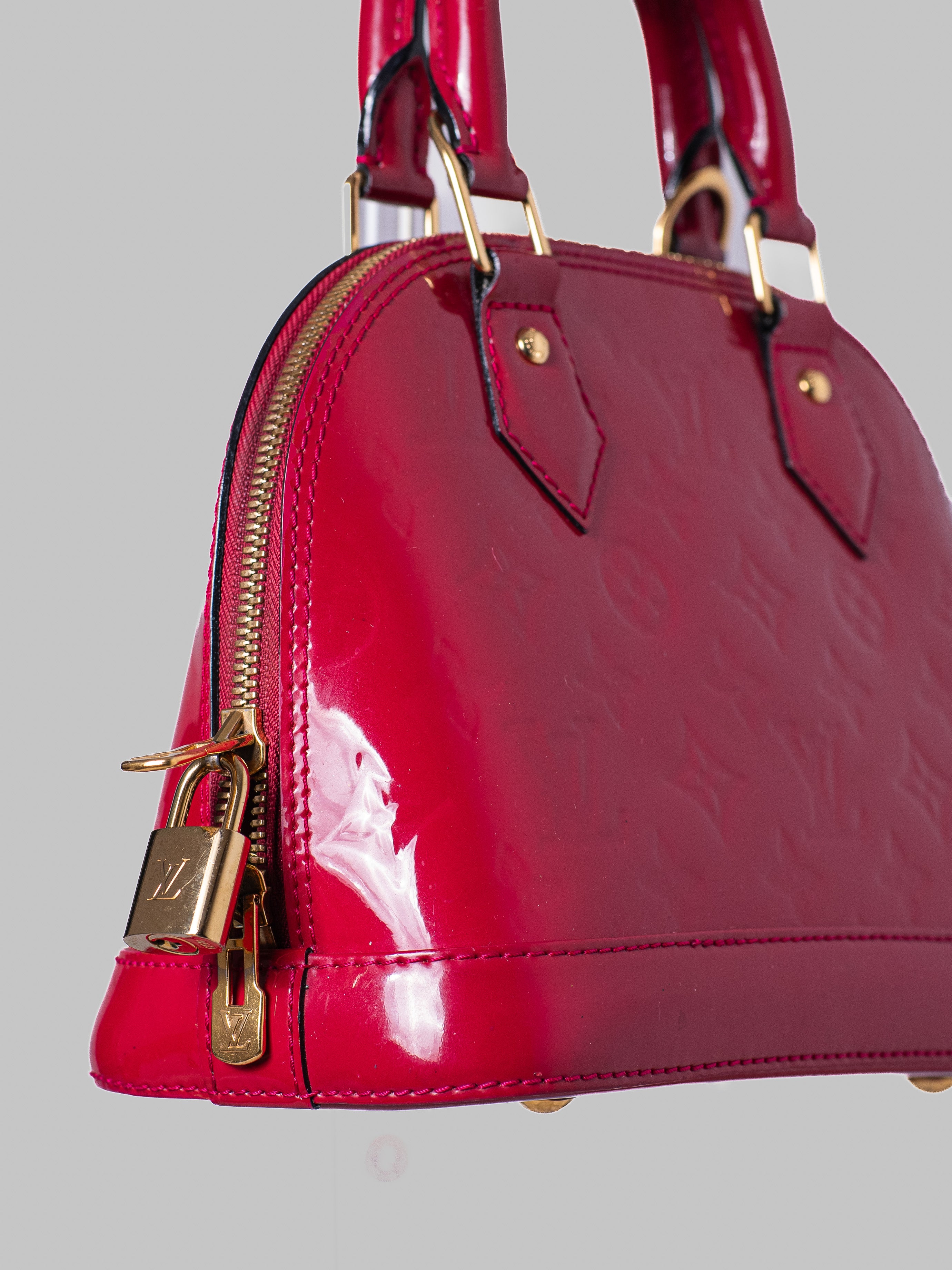 Louis Vuitton Alma BB Monogram Vernis Rojo 2013