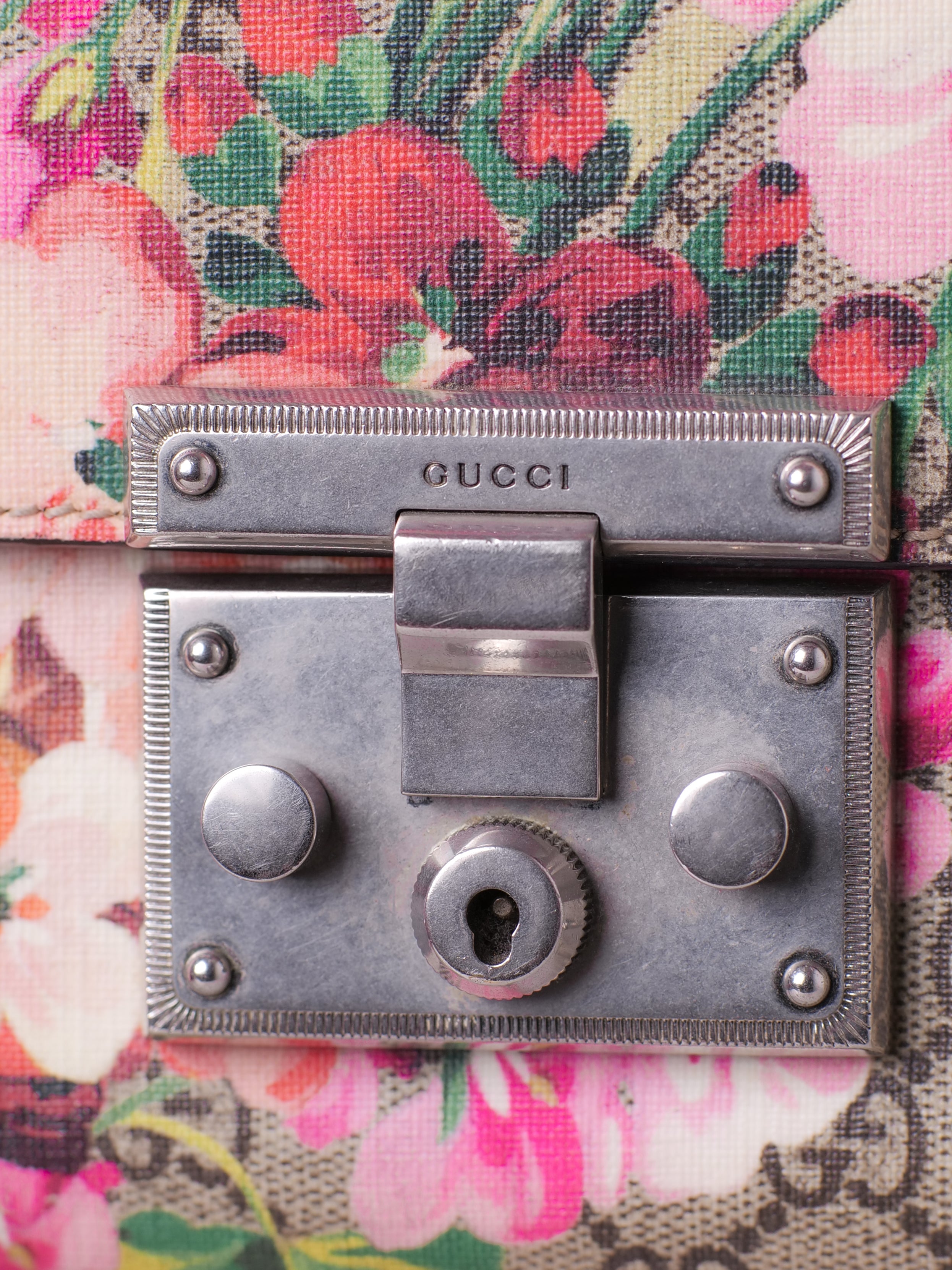 Bolsa Gucci Padlock Gg Supreme Floral Cadena Plateada